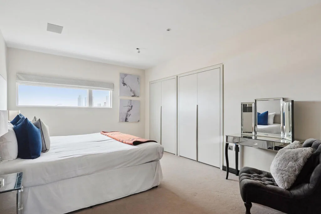 5 bedroom apartment for rent