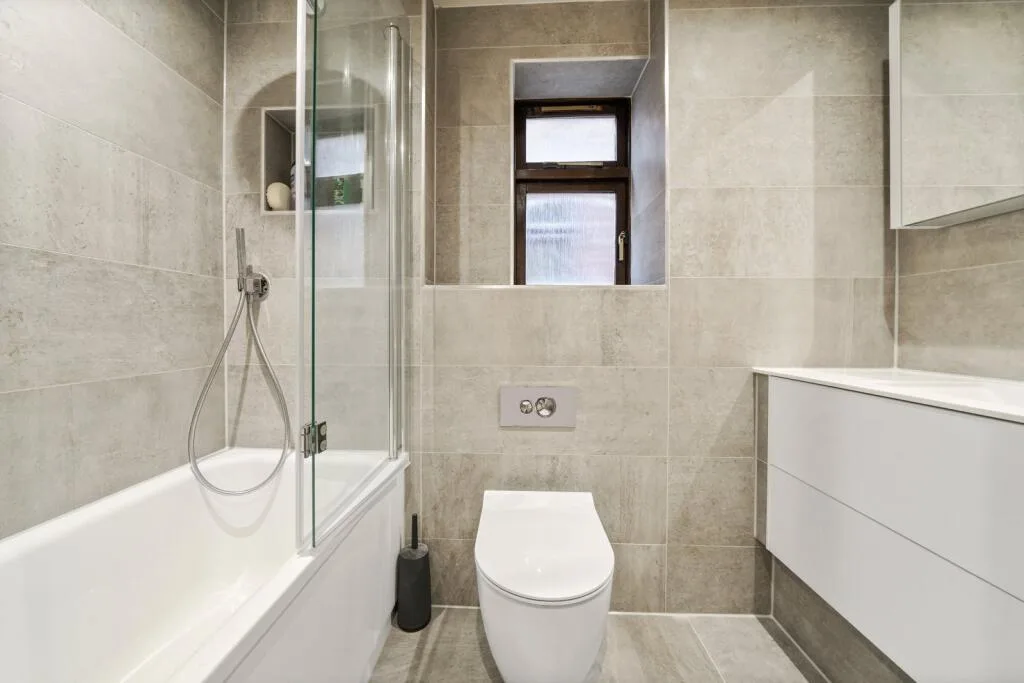 2 bedroom semi-detached house for rent