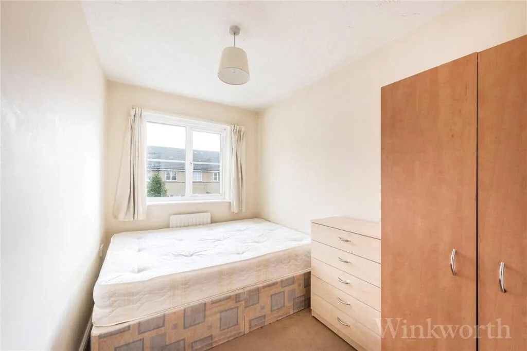 3 bedroom semi-detached house for rent