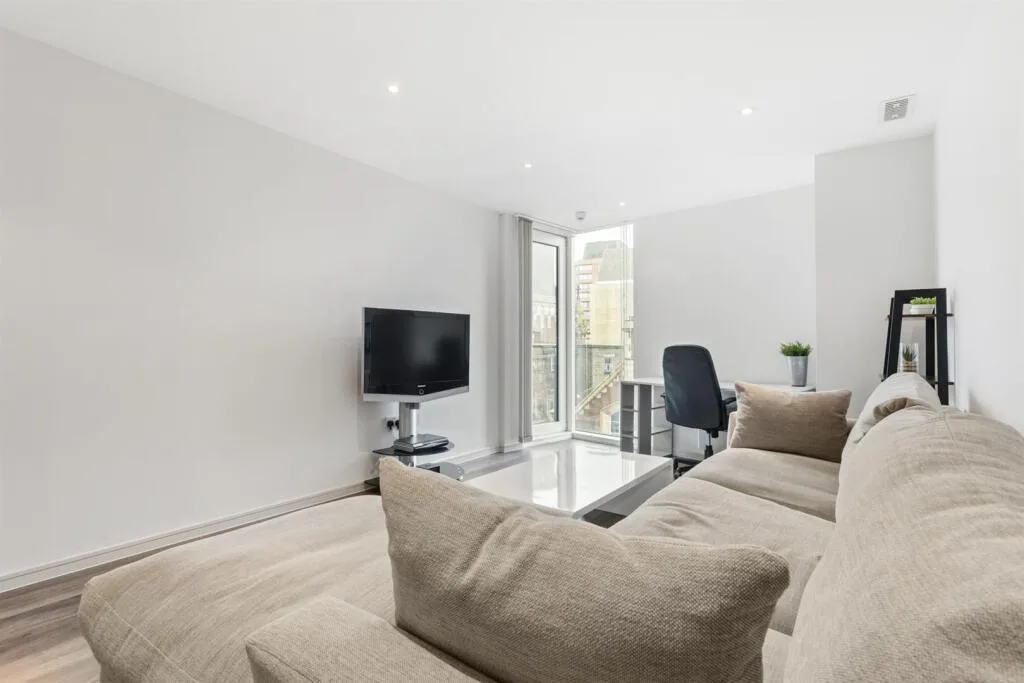 1 bedroom apartment for rent