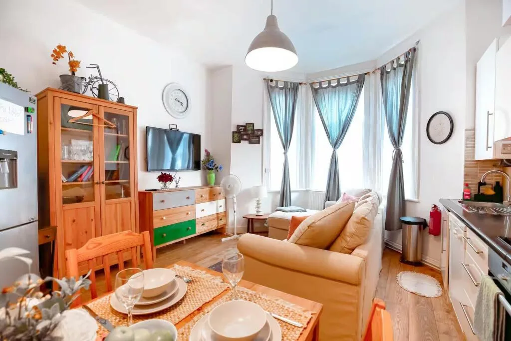 1 bedroom ground floor flat for rent