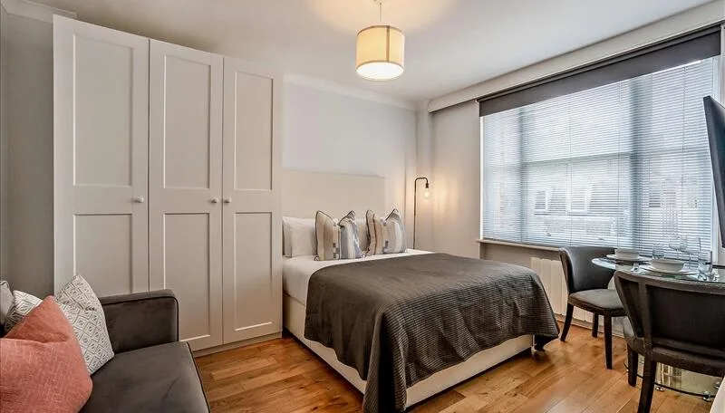Studio flat for rent