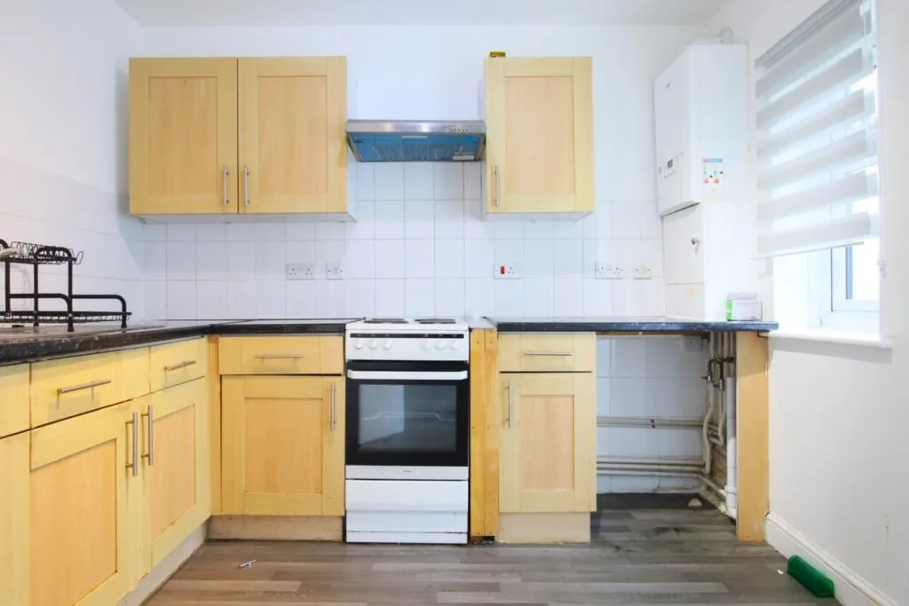 2 bedroom flat for rent