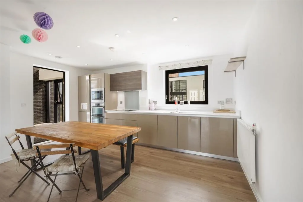 3 bedroom duplex for rent