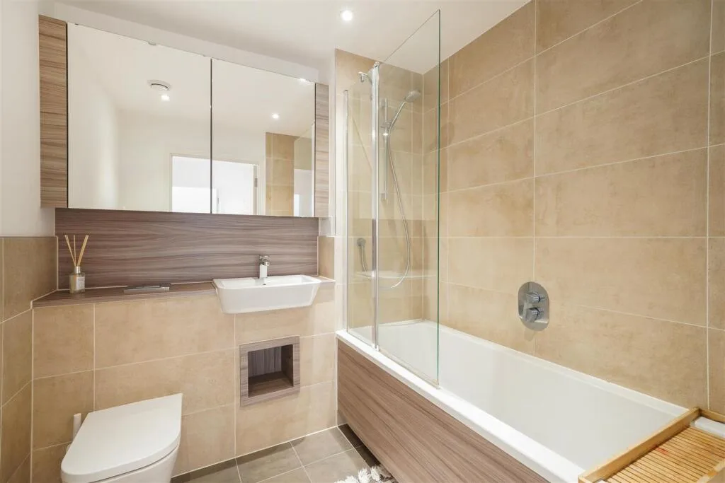 3 bedroom duplex for rent