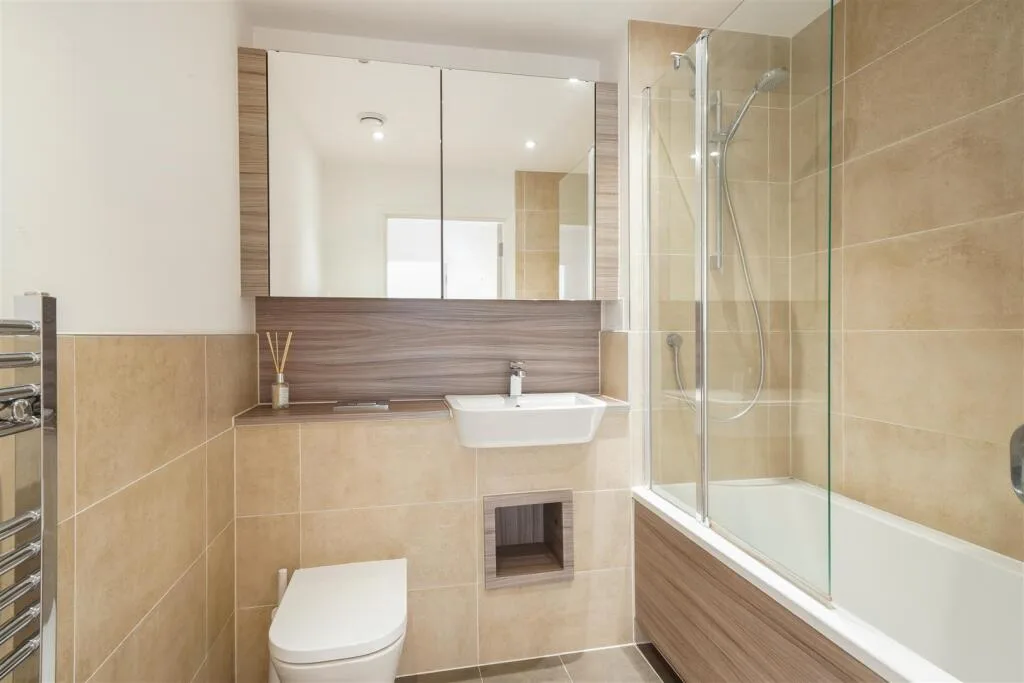 3 bedroom duplex for rent