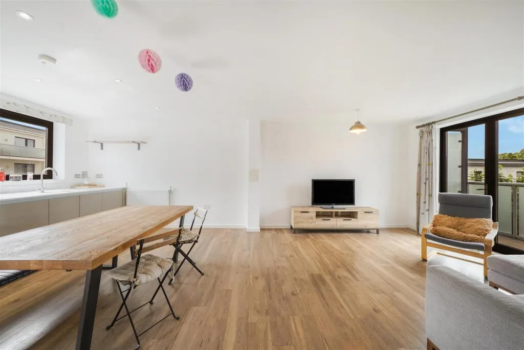 3 bedroom duplex for rent