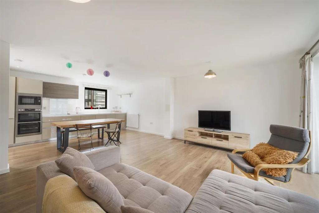 3 bedroom duplex for rent