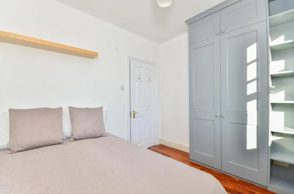 4 bedroom maisonette for rent