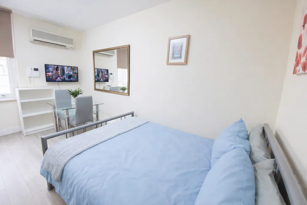 Studio flat for rent