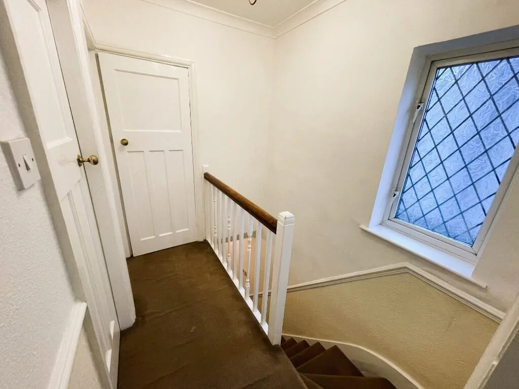 3 bedroom semi-detached house for rent