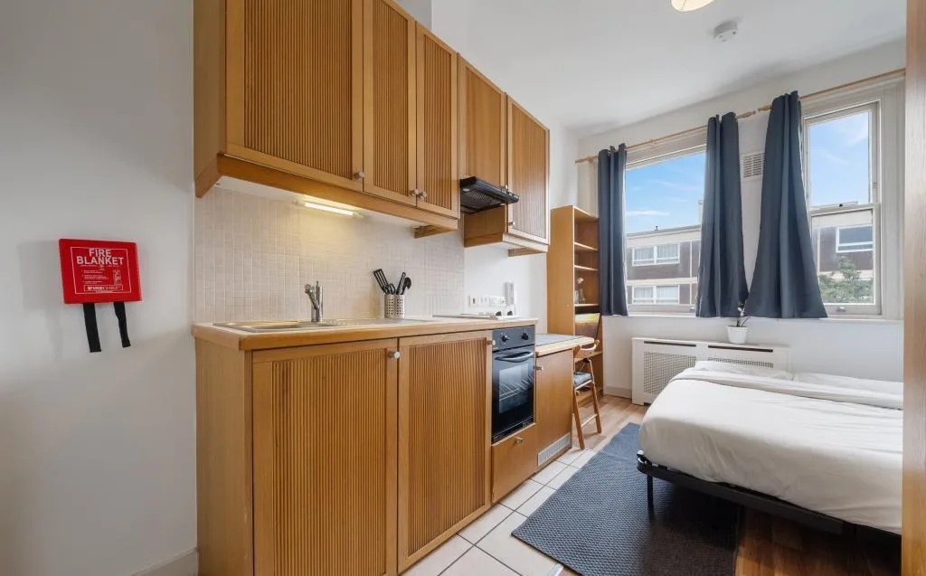 Studio flat for rent