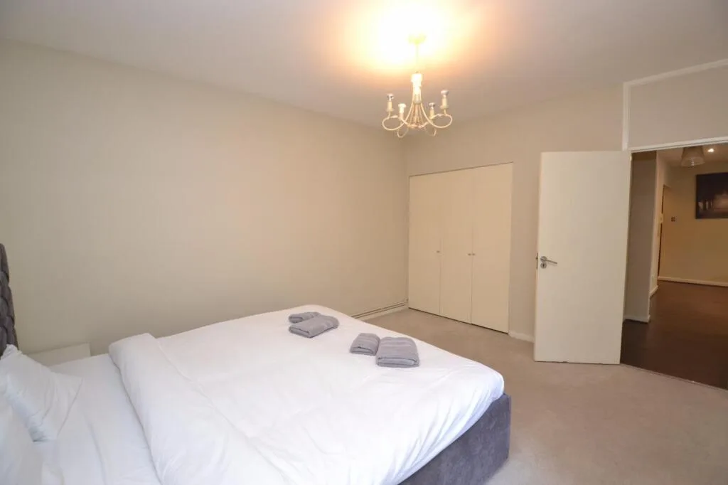 2 bedroom apartment for rent