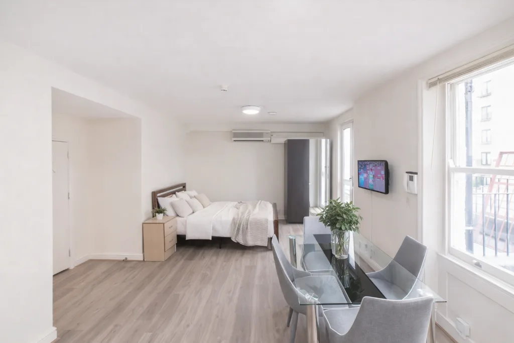 Studio flat for rent