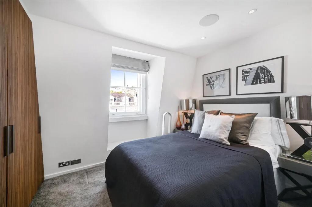 3 bedroom flat for rent