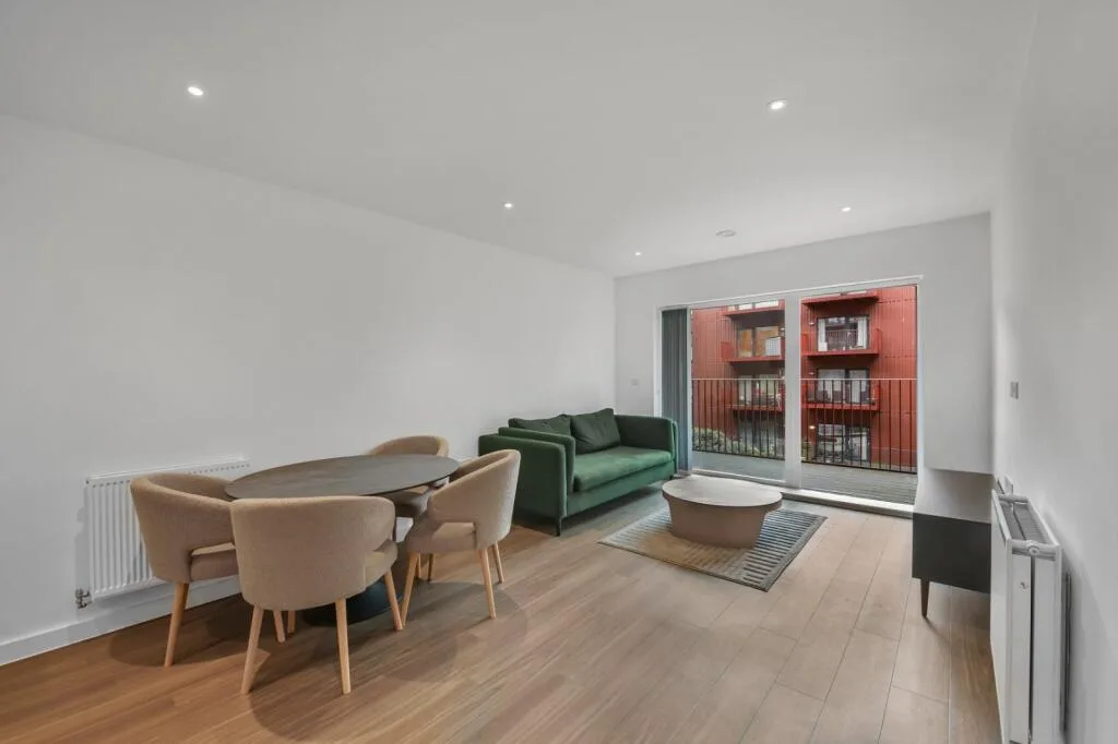 2 bedroom flat for rent