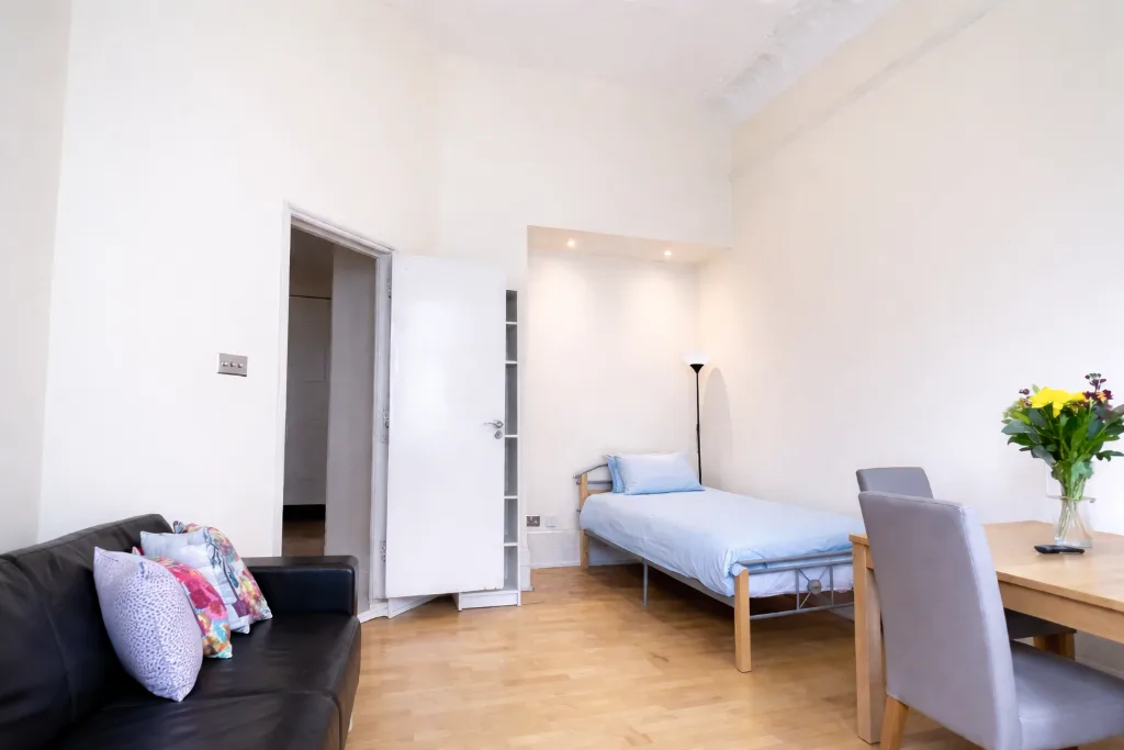 2 bedroom flat for rent