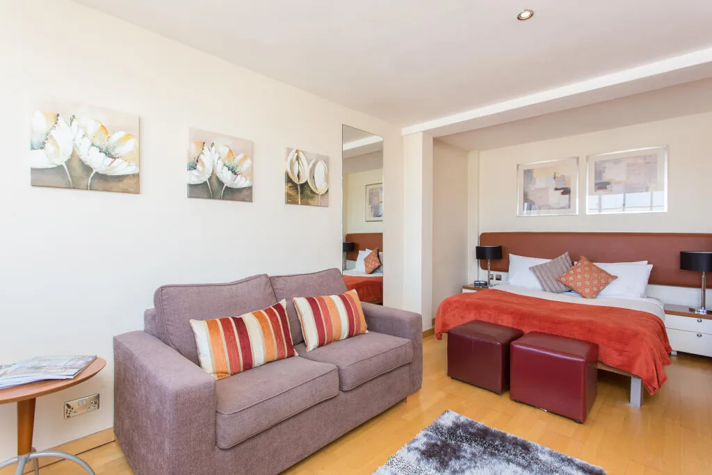 Studio flat for rent