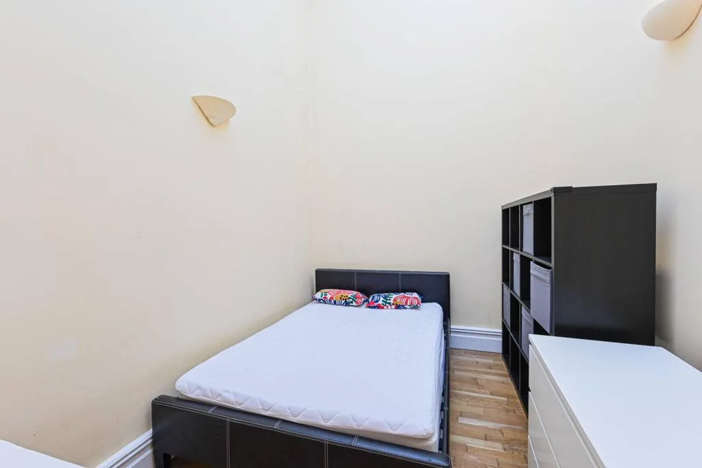 4 bedroom flat for rent
