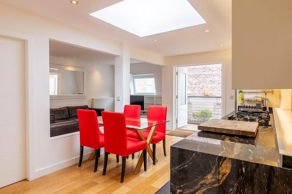 2 bedroom flat for rent