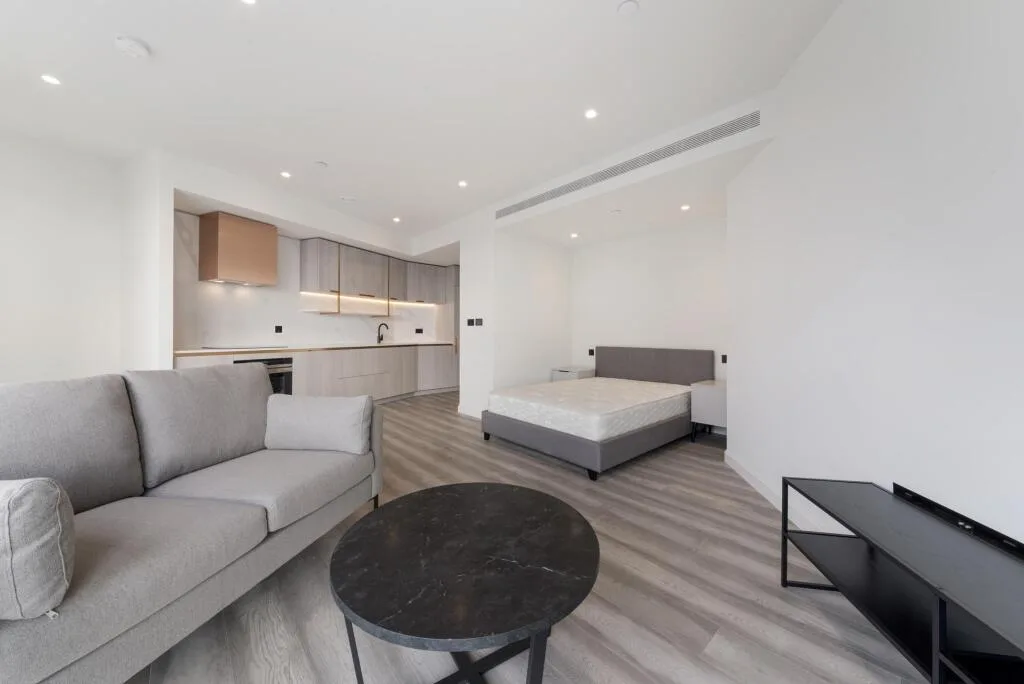 Studio apartment for rent
