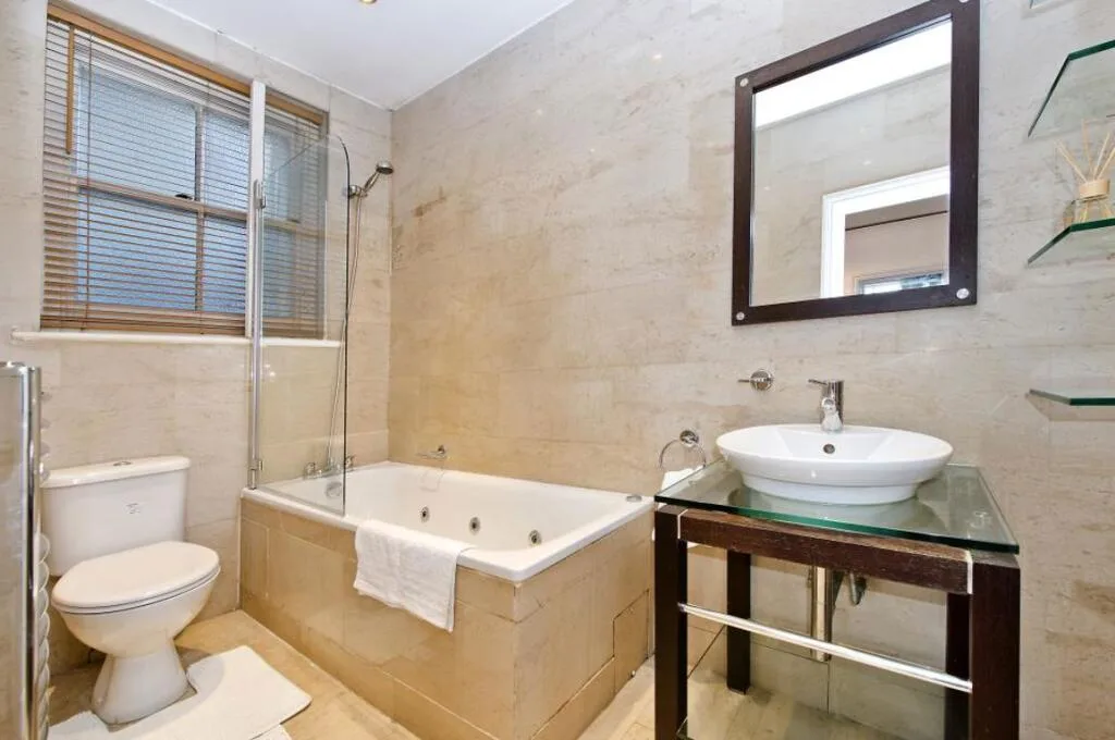4 bedroom flat for rent