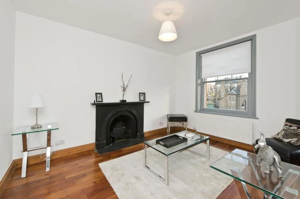4 bedroom flat for rent