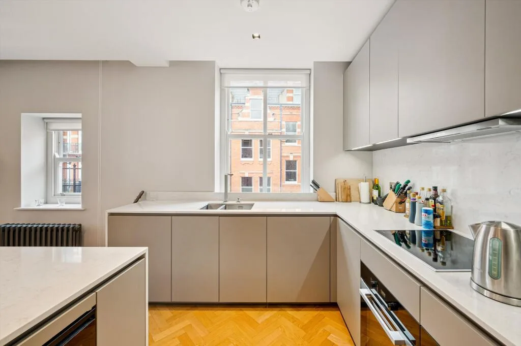 3 bedroom flat for rent