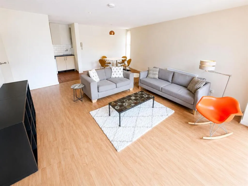2 bedroom apartment for rent