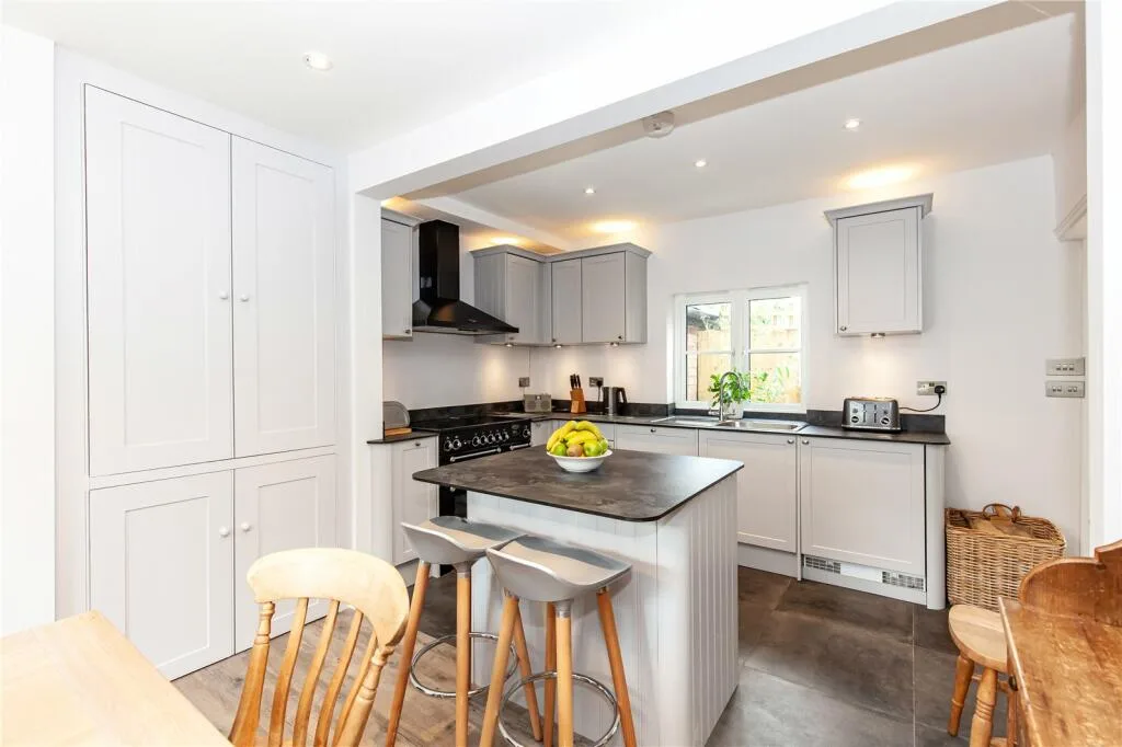 3 bedroom terraced house for rent