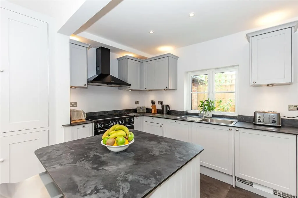 3 bedroom terraced house for rent