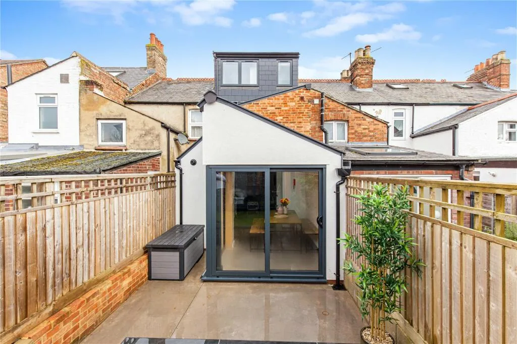 3 bedroom terraced house for rent