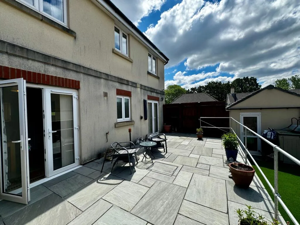 3 bedroom detached house for rent
