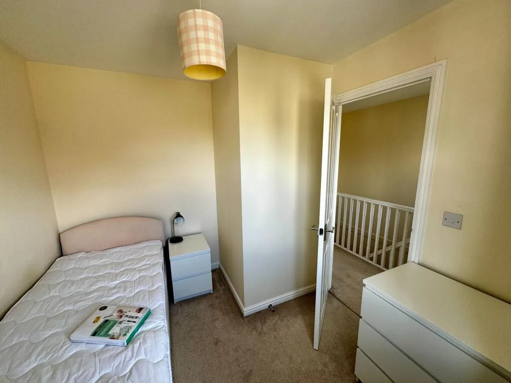 3 bedroom detached house for rent