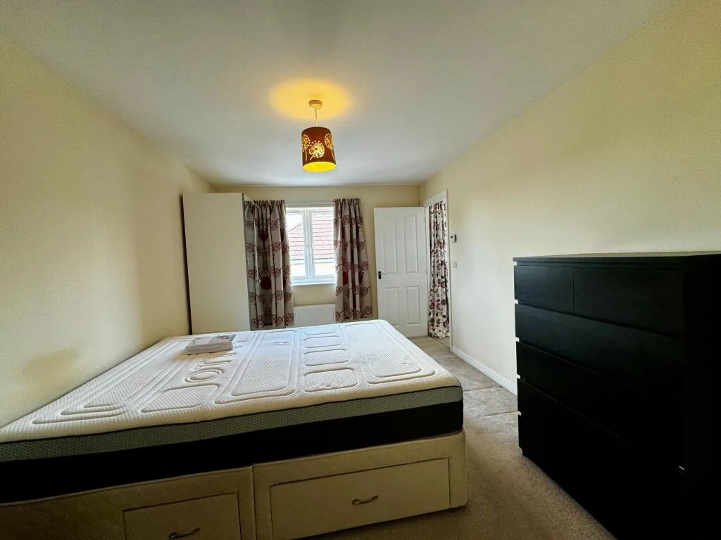 3 bedroom detached house for rent
