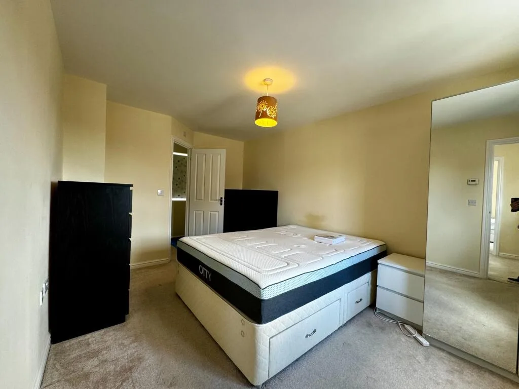 3 bedroom detached house for rent