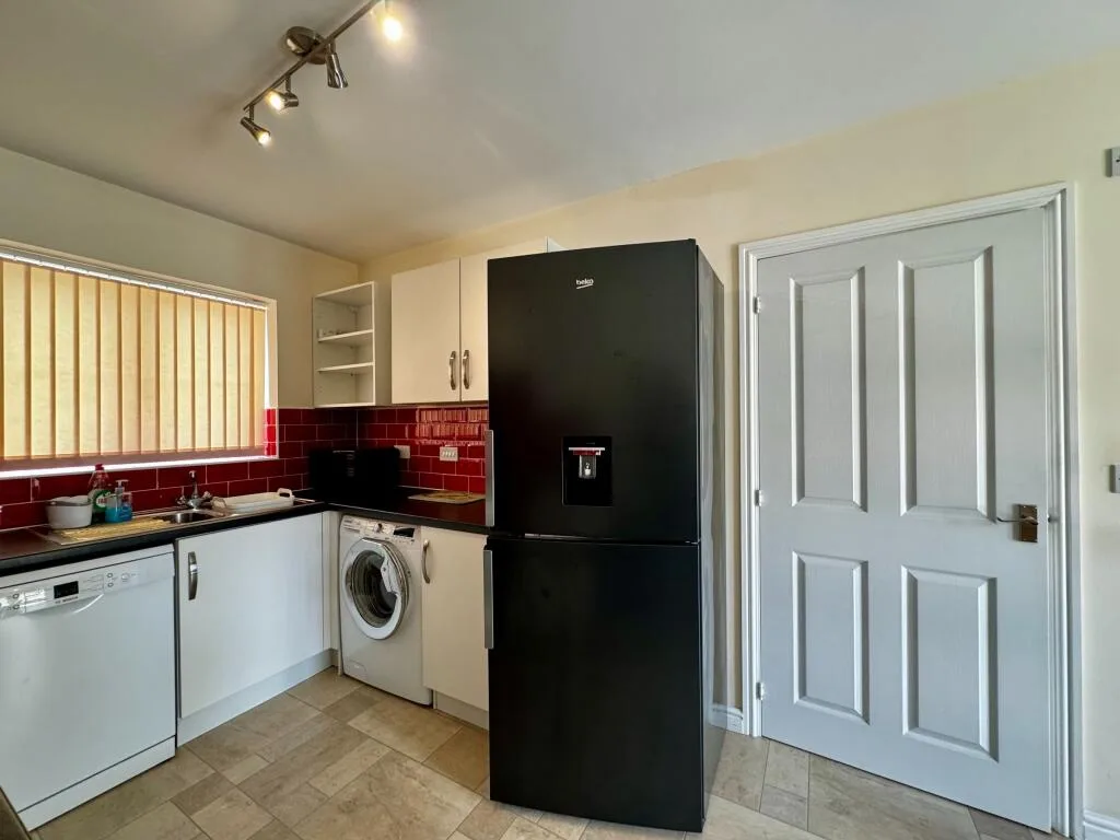3 bedroom detached house for rent