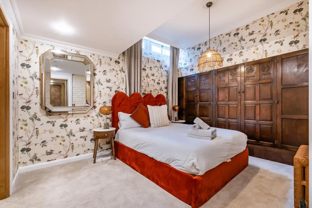 5 bedroom house for rent
