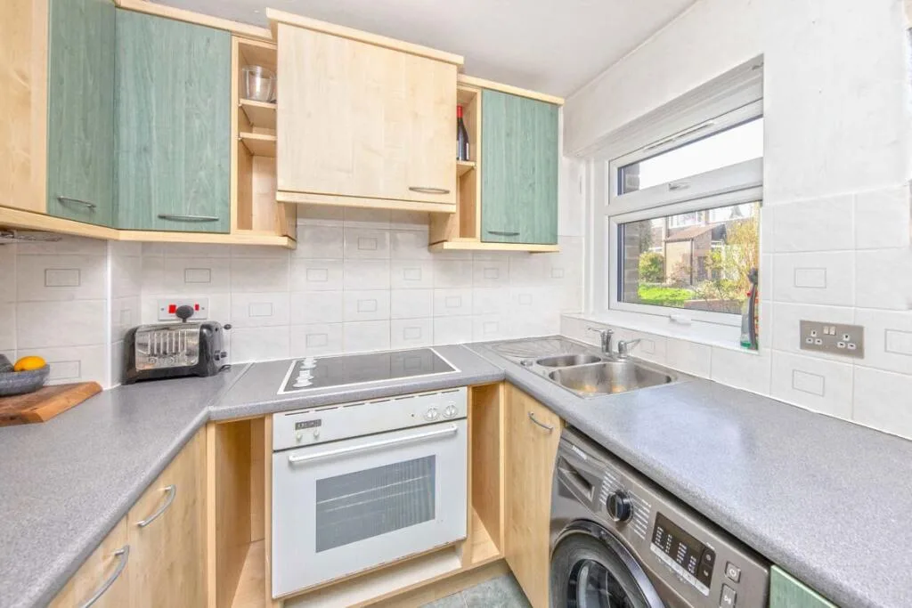 1 bedroom house for rent
