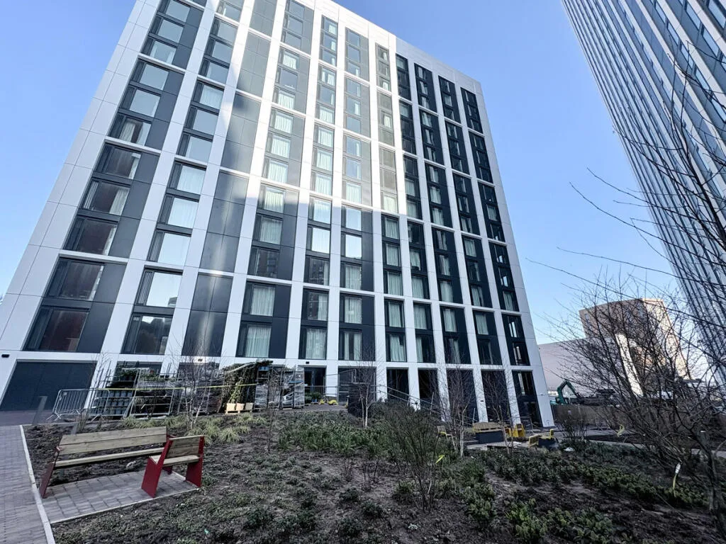 1 bedroom apartment for rent