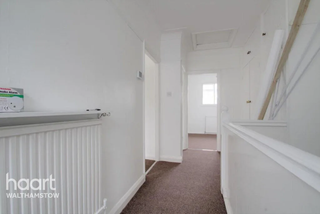 2 bedroom maisonette for rent