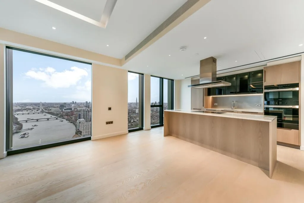 3 bedroom flat for rent