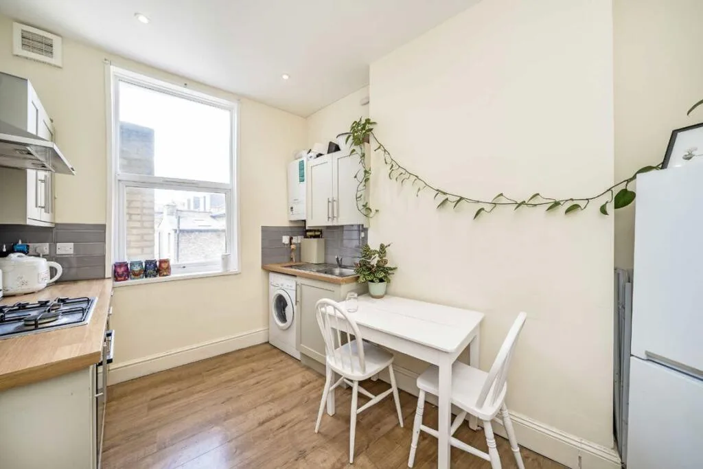 1 bedroom flat for rent