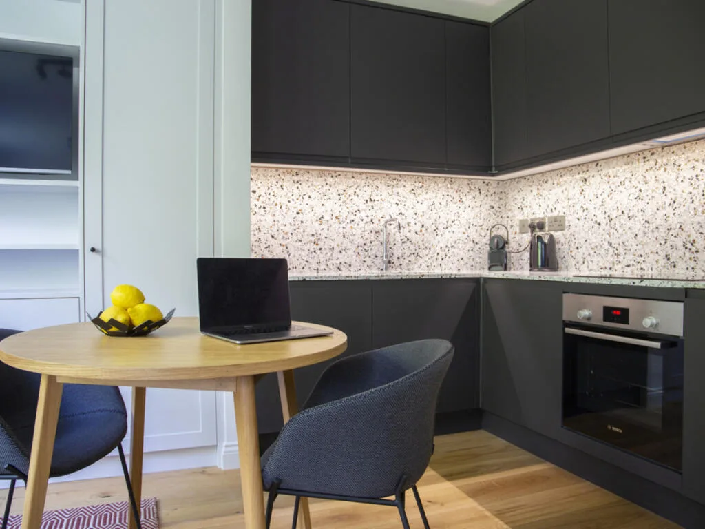 1 bedroom apartment for rent