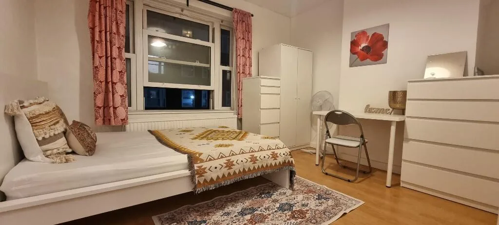 3 bedroom flat for rent