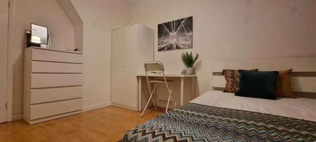 3 bedroom flat for rent