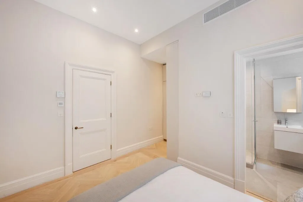 5 bedroom apartment for rent