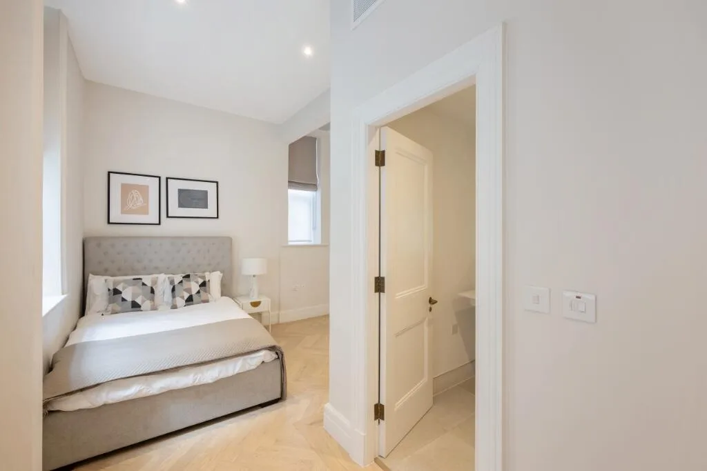 5 bedroom apartment for rent