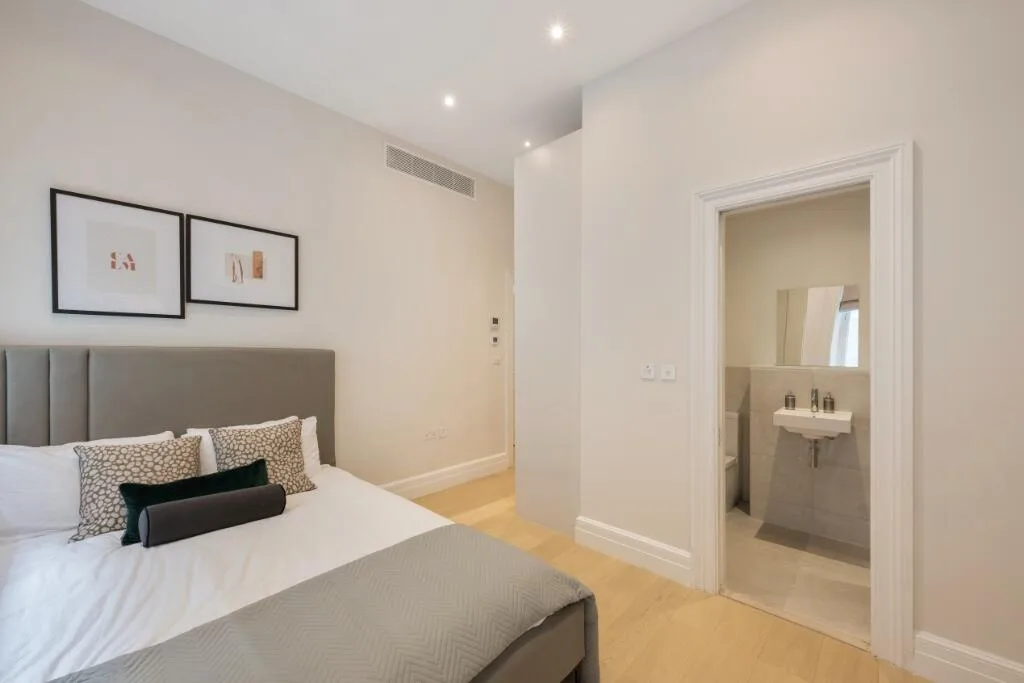 5 bedroom apartment for rent