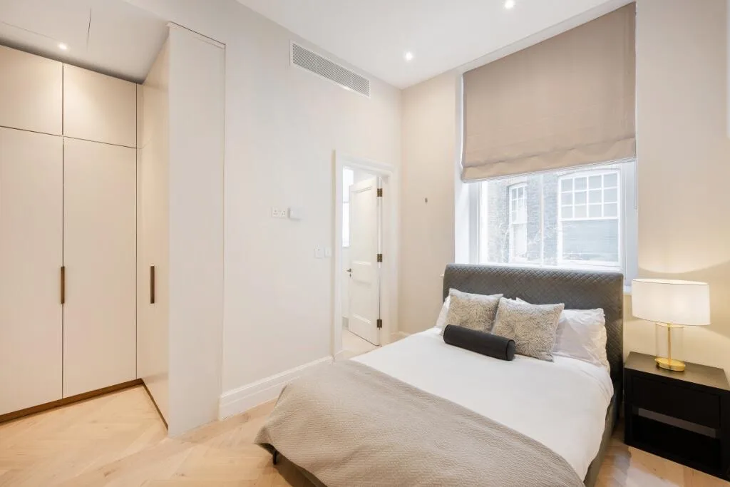 5 bedroom apartment for rent